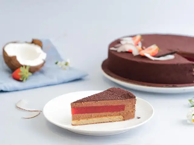 Jak zrobić żelkę do tortu - prosty przepis na pyszny efekt dekoracyjny