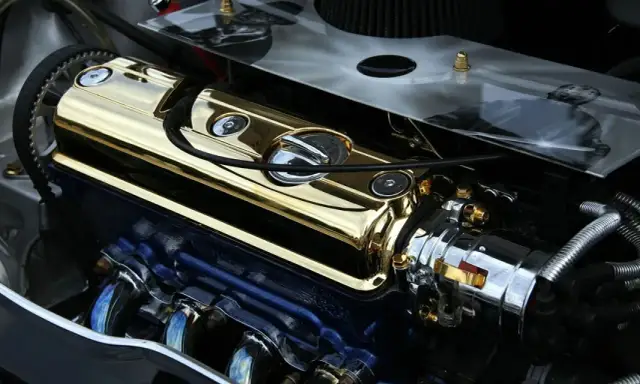 Czym jest silnik MPI? Jak działa, zalety, wady i porównanie z silnikami GDI