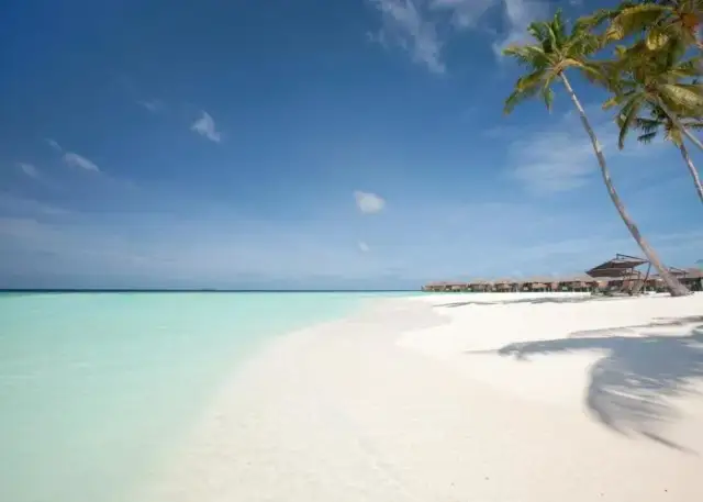 Malediwy kiedy jechać, aby uniknąć deszczu i cieszyć się słońcem