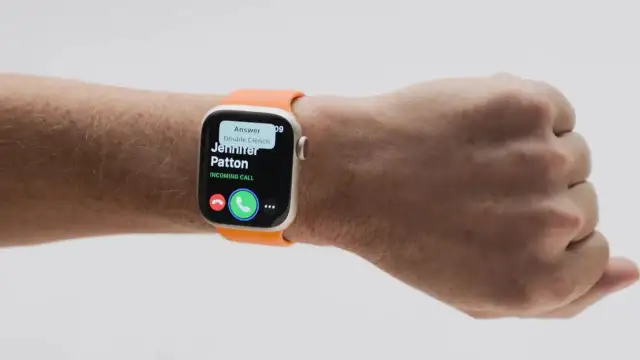 Apple Watch na ręce: Funkcje i wygląd smartwatcha w praktyce