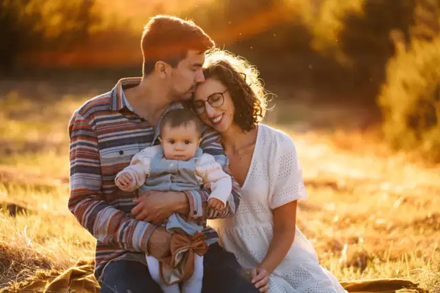 Wybierz idealny obiektyw do sesji rodzinnych - praktyczne porady fotografa