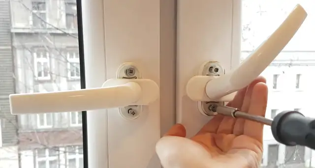 Jak wymienić klamkę w oknie plastikowym – łatwe kroki, które musisz znać