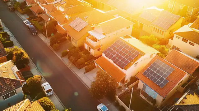 Dach fotowoltaiczny cena – Koszty i montaż na twoim domu