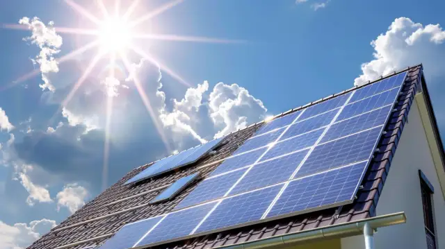 Ile dni słonecznych potrzeba do opłacalności paneli? Obliczenia