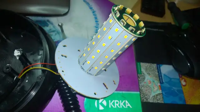 Jak podłączyć koguta do prądu: Instrukcja krok po kroku