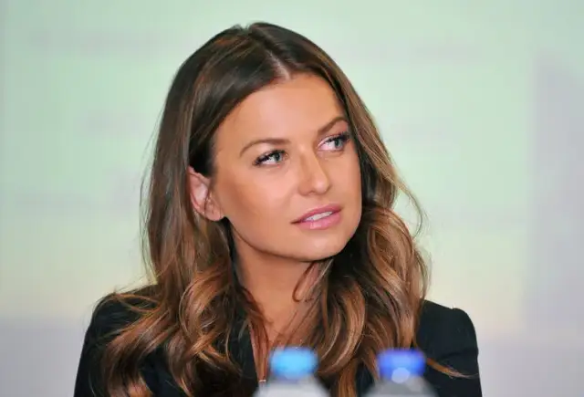 Jak wygląda żona Lewandowskiego? Zaskakujące zmiany w jej wyglądzie