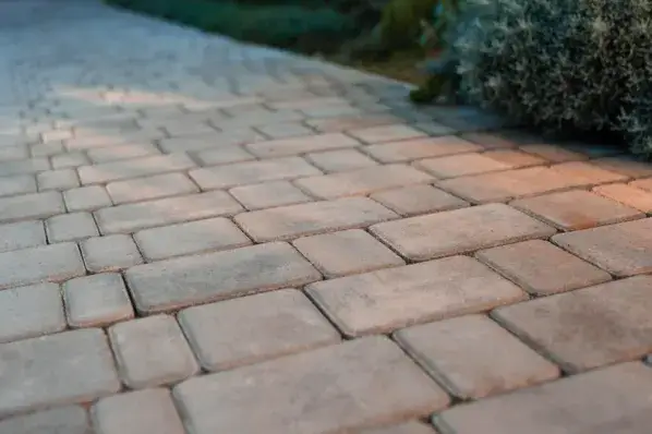 Jaka kostka brukowa na taras? Wybieramy najlepsze rozwiązanie