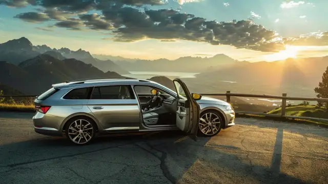 Recenzje Skoda Superb 2015 Kombi: wymiary, opinie, wyposażenie auta