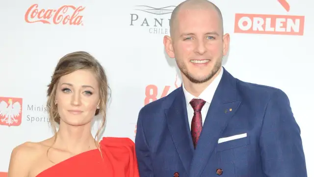 Czy Bartosz Kurek ma żonę? Zaskakująca historia miłości z Anną Kurek