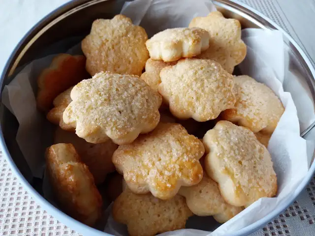 Jak zrobić ciastka amoniaczki - prosty przepis na pyszne wypieki