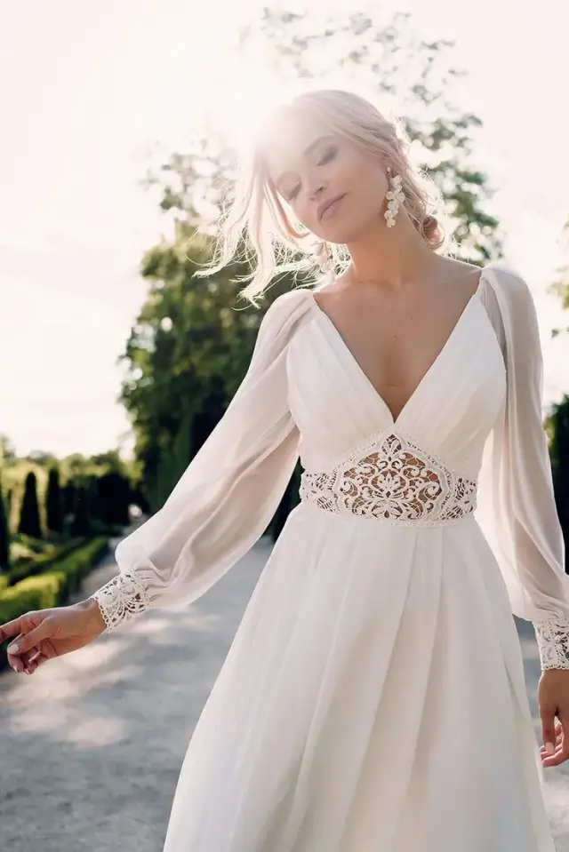 Jak wybrać idealny outfit na ślub i uniknąć modowych wpadek? Trendy i porady