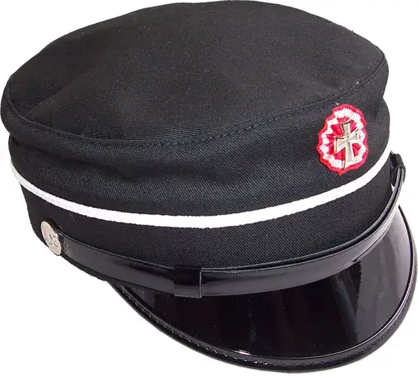 Czapka studenta – dlaczego nazywana jest biretem? Historia i tradycje.