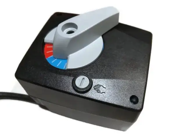 Jak podłączyć siłownik zaworu czterodrogowego - uniknij najczęstszych błędów