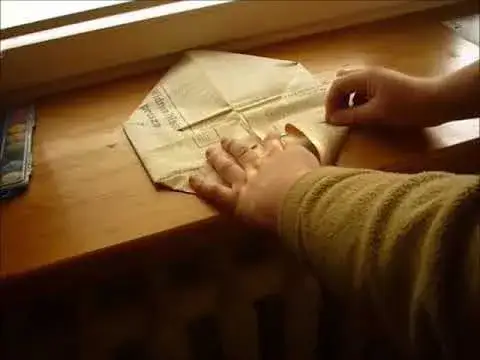 Jak się robi czapkę z gazety – prosty sposób na kreatywną zabawę