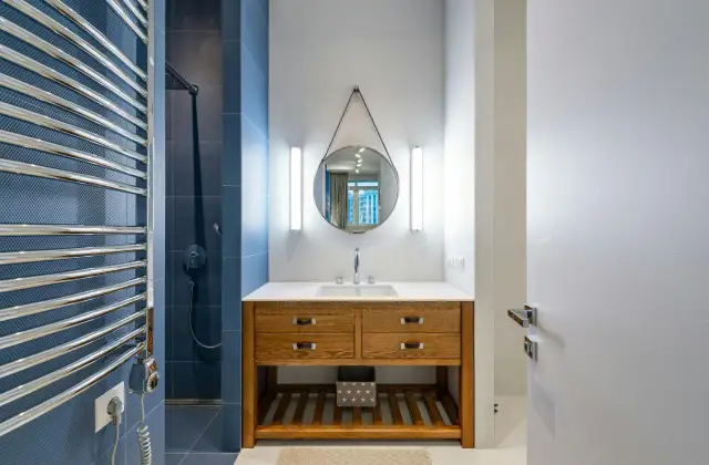 Czy farba do kafelek jest trwała? Fakty i mity