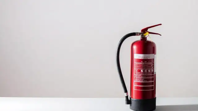 Jaka gaśnica do salonu kosmetycznego? Oto co musisz wiedzieć