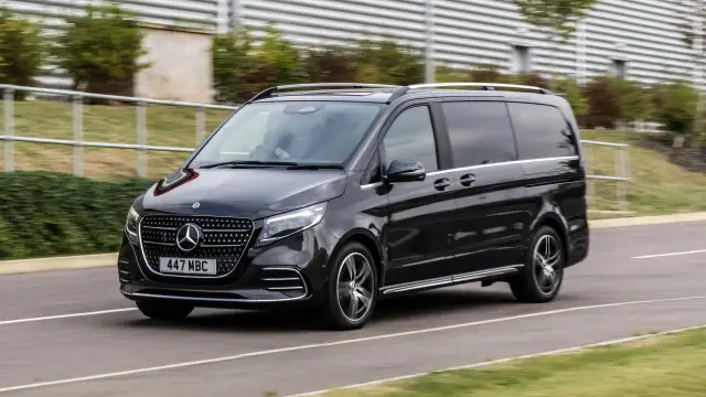 Mercedes V Klasa - luksusowy van z niezrównanym komfortem i mocą