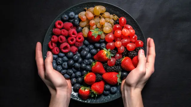 Owoce bogate w żelazo - lista produktów z dużą ilością żelaza