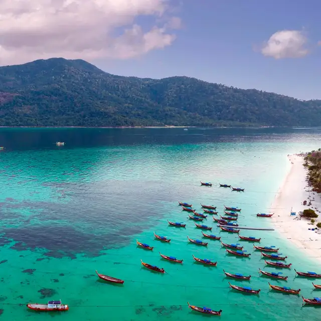 Filipiny: Idealna pora roku, która ocali twoje wakacje przed deszczem i upałem