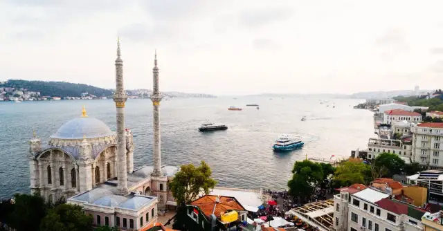 Przewodnik po najlepszych miejscach do zwiedzania w Stambule