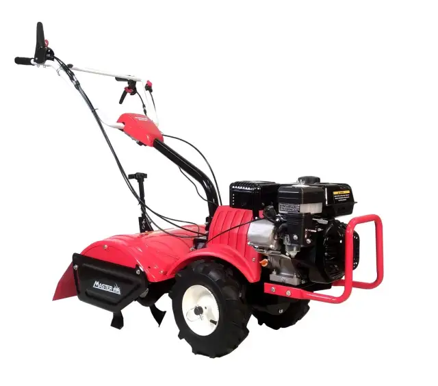 Glebogryzarka z napędem czy bez: praktyczne porównanie najważniejszych cech