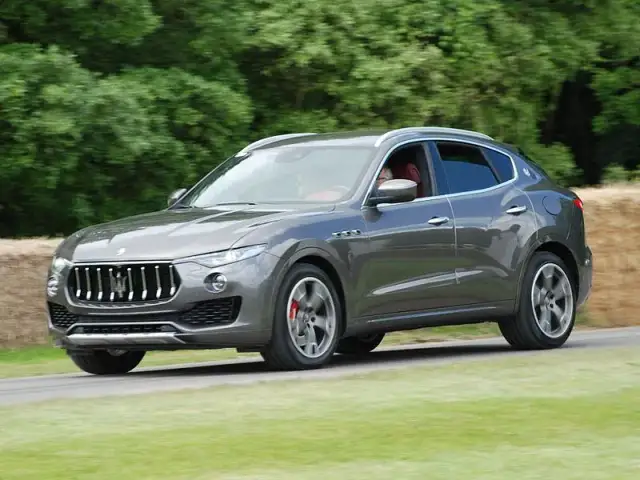 Maserati ile ma koni? Zaskakujące dane o mocy modeli Maserati