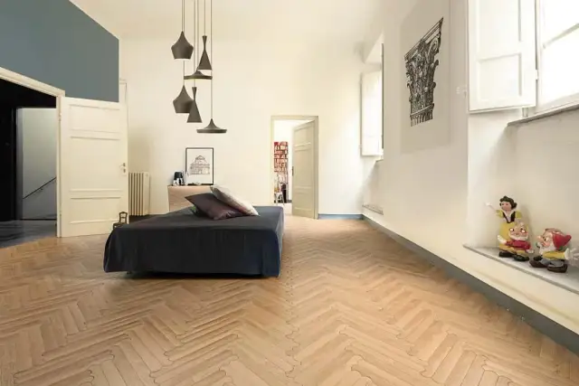 Jak układać parkiet wzory: Najlepsze techniki i inspiracje do aranżacji