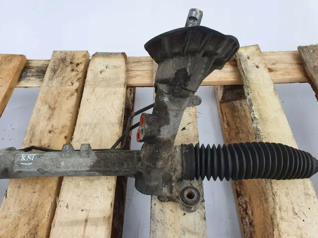 Objawy uszkodzonej maglownicy w Volvo V50, które mogą zaskoczyć