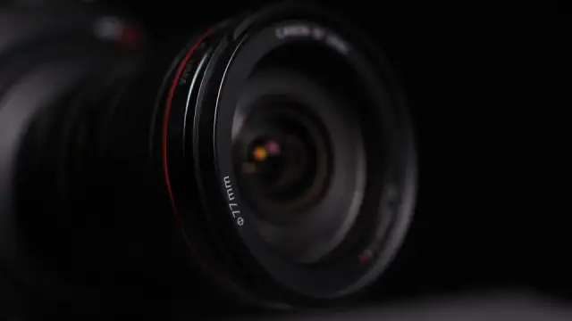 Obiektyw stałoogniskowy do czego służy? Odkryj jego zalety i zastosowania