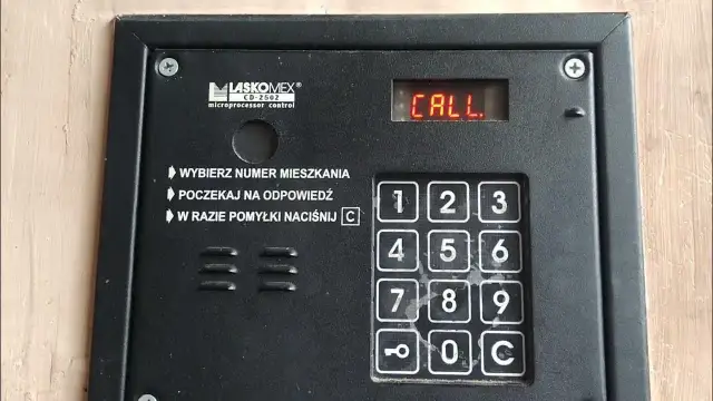 Jak zablokować domofon: 5 skutecznych metod i ostrzeżenia