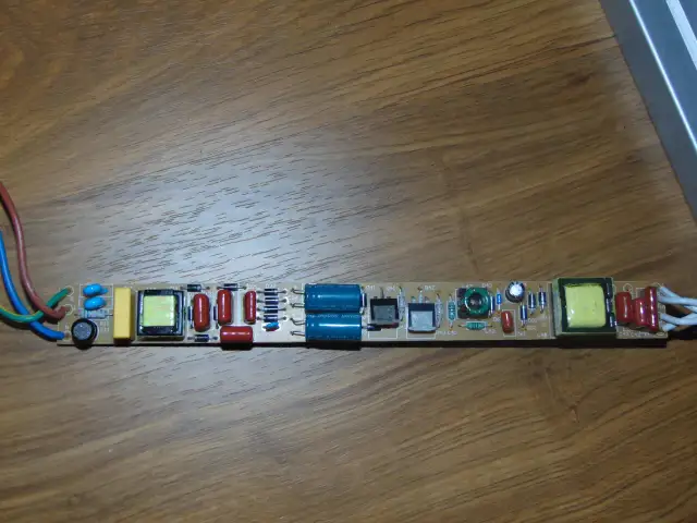 Jak naprawić statecznik elektroniczny w 5 prostych krokach - poradnik eksperta