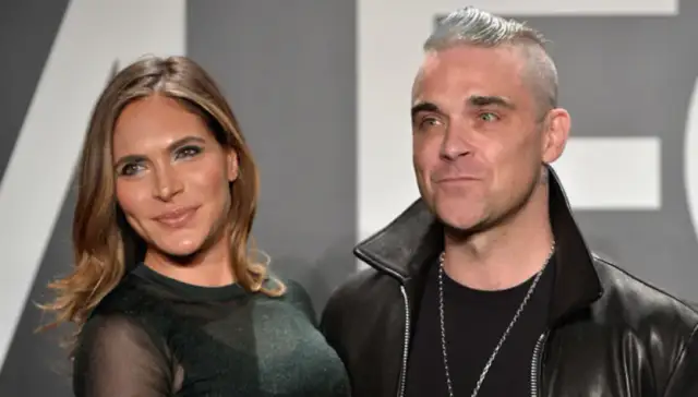 Czy Robbie Williams ma żonę? Oto zaskakujące szczegóły o jego rodzinie