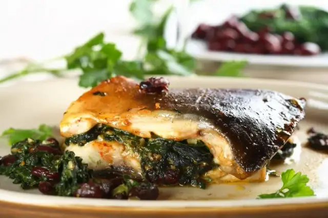 Jak zrobić karpia w piekarniku, aby był soczysty i pełen smaku