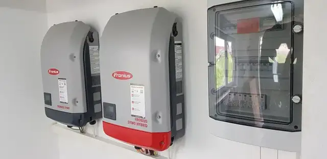 Jak działa magazyn energii przy fotowoltaice i dlaczego warto go mieć