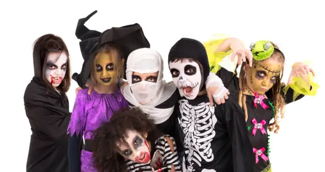 Jak zrobić stroje na Halloween dla dzieci - kreatywne pomysły DIY