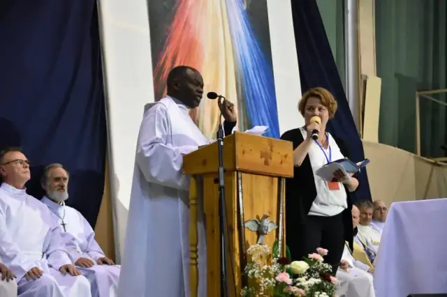 Rekolekcje charyzmatyczne - jak wzmocnić swoją relację z Bogiem?