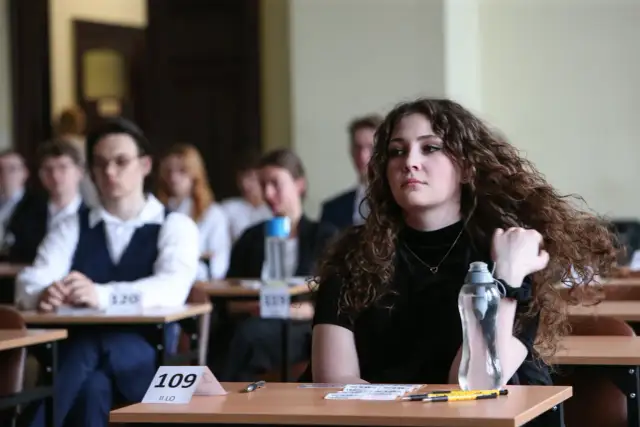 Ile jest tematów na maturze z polskiego? Sprawdź pełną listę i przygotuj się!