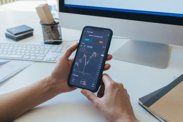 Fundusze ETF co to jest i jak mogą zminimalizować ryzyko inwestycyjne