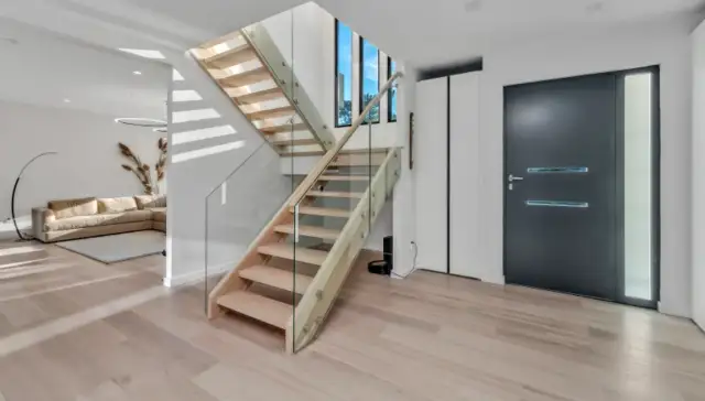 Jak wybrać drzwi zewnętrzne? Na co zwrócić uwagę przy zakupie?