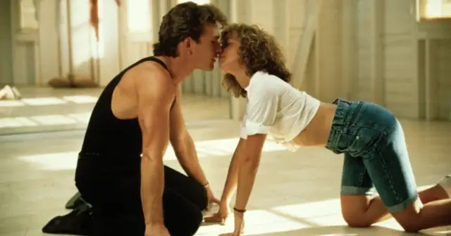 Kim jest ta dziewczyna - kultowa komedia romantyczna lat 80.