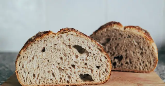 Jaki typ mąki pszennej wybrać do domowego chleba? Oto sekret!