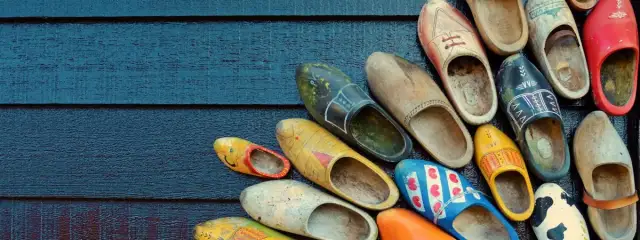 Co warto przywieźć z Holandii? Unikalne pamiątki, które zachwycą