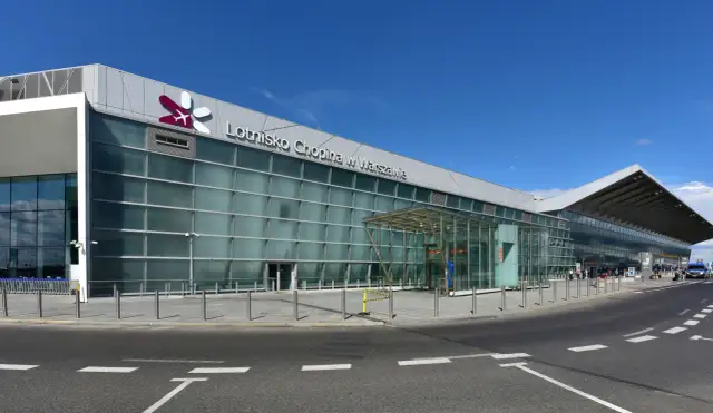 Gdzie jest lotnisko Chopina? Odkryj najbliższe trasy i lokalizację