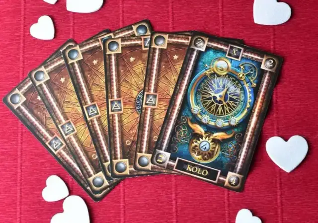 Znaczenie karty koło fortuny: jak zrozumieć jej moc w życiu