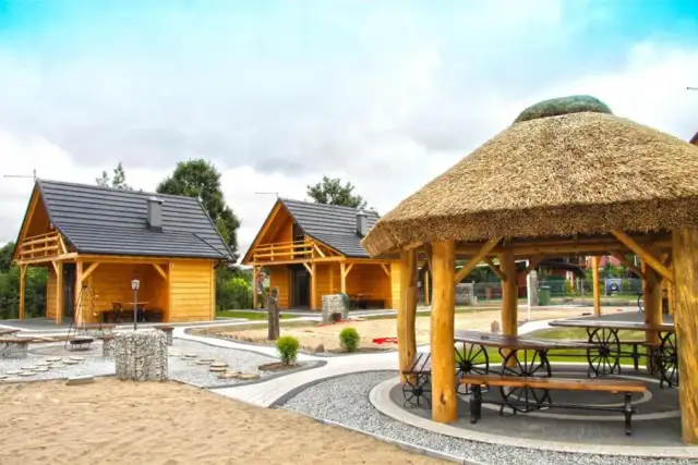 Bacówki nad jeziorem Goszcza – idealne miejsce na rodzinny wypoczynek