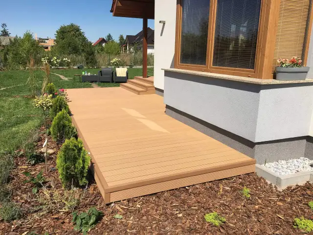 Taras z deski czy kostki? Unikaj kosztownych błędów przy wyborze materiału