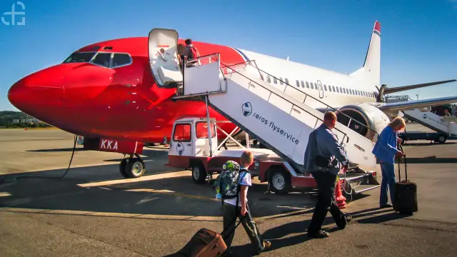 Co można przewieźć do Norwegii samolotem? Ograniczenia i zasady