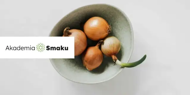 Jak złagodzić smak cebuli w sałatce - 5 skutecznych sposobów