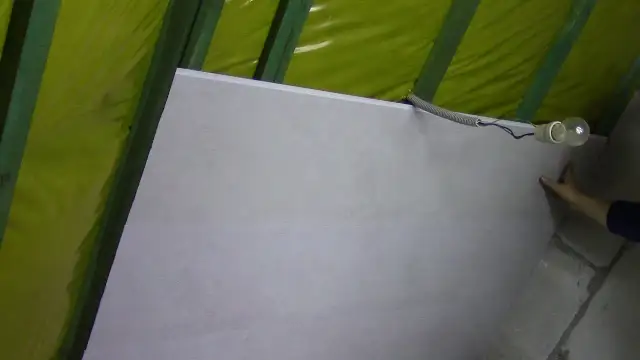 Jak przykleić panele pcv do ściany - uniknij najczęstszych błędów