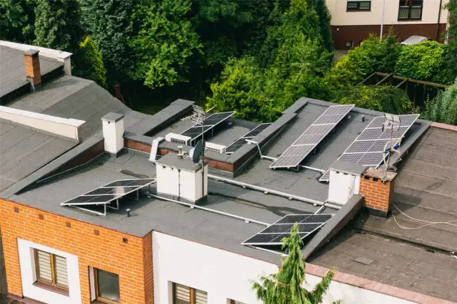 Fotowoltaika jak dobrać moc, aby uniknąć nadmiaru kosztów energii